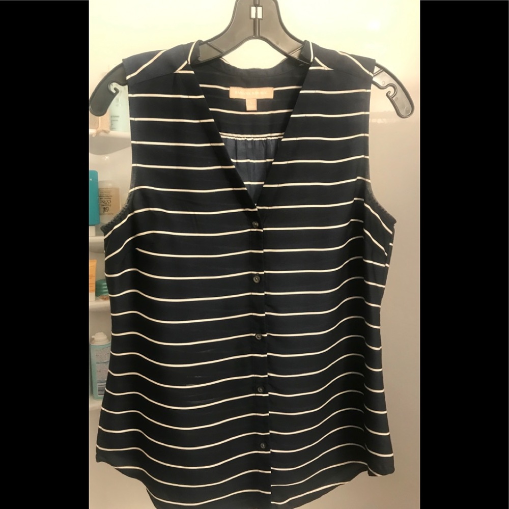Banana Republic Sleeveless button down blouse